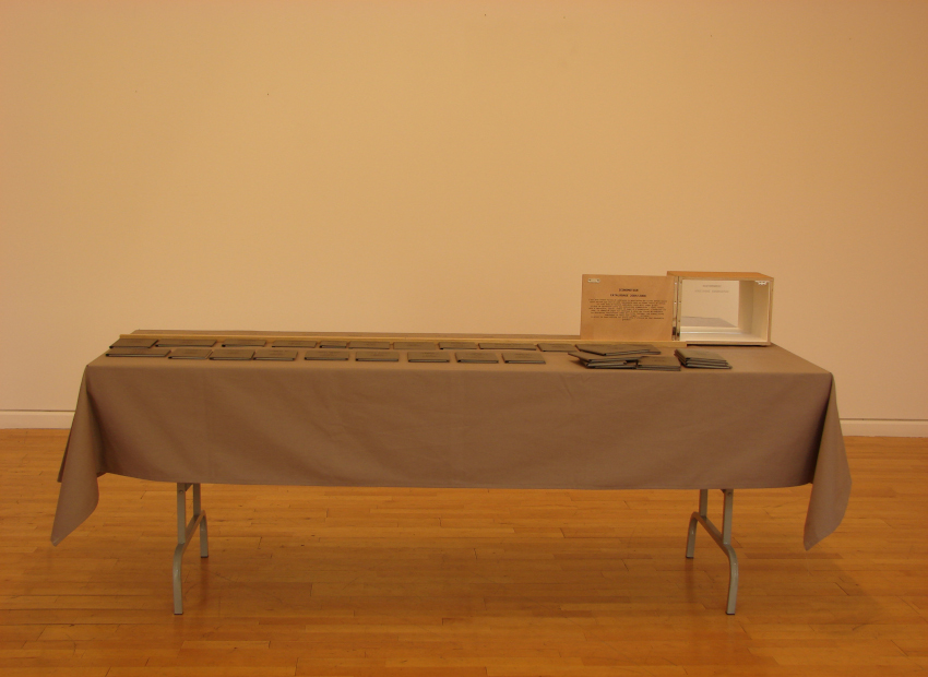 image du titre TABLE AUX FANTÔMES