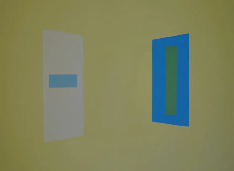 image du titre selon un recouvrement miroitant