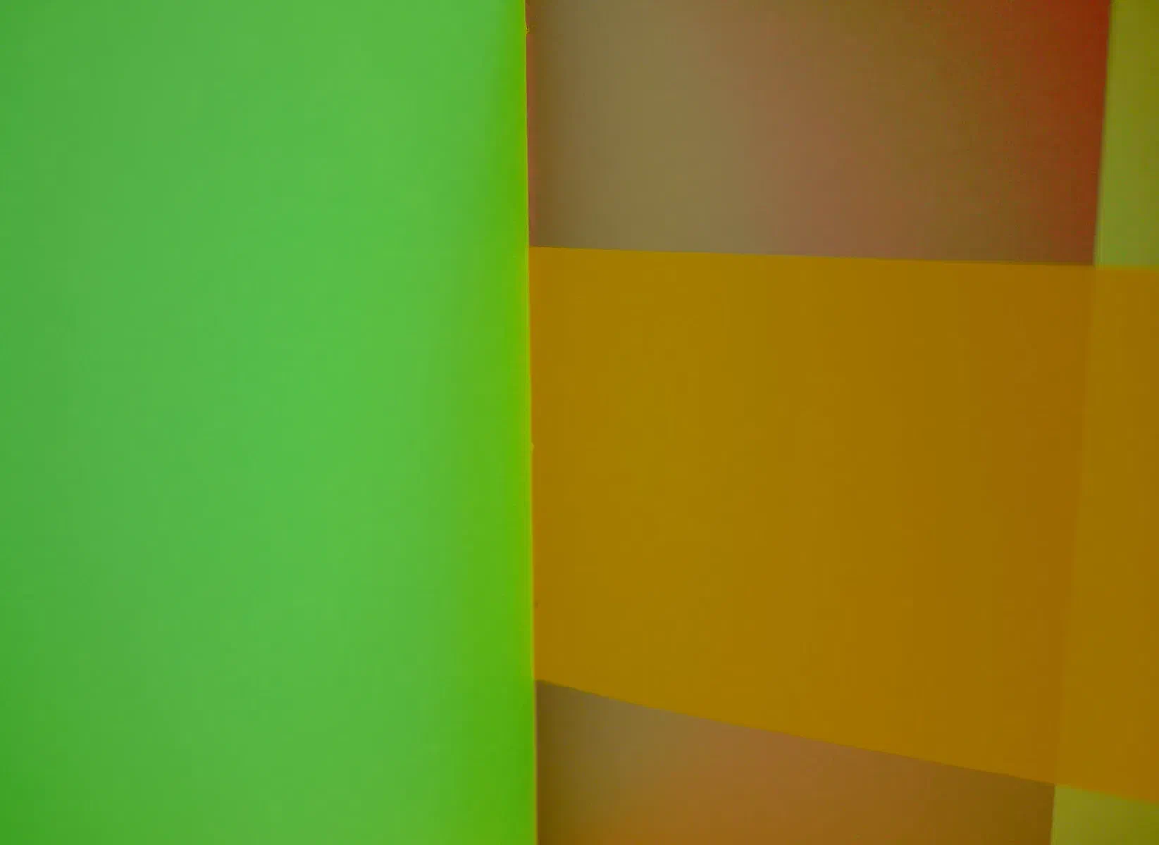 image du titre PETIT TÉMOIN CRAQUANT
