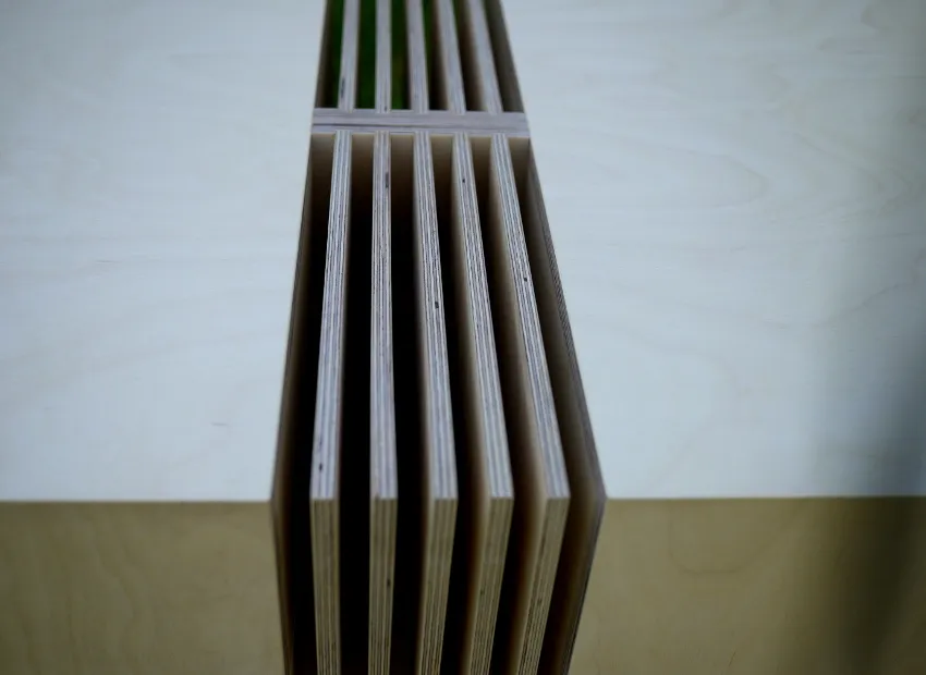 image du titre TABLE 21
